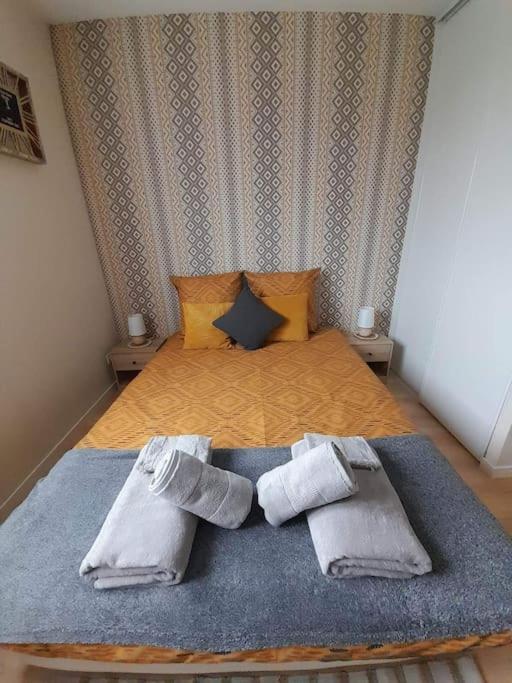 Au Feu De Berque Apartment Cherbourg-en-Cotentin Bagian luar foto
